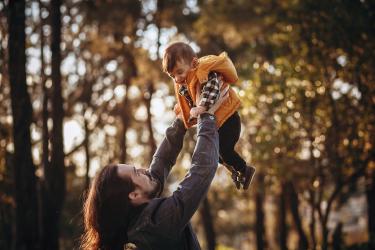 Middle Ground Parenting Finds Balance Between Extremes